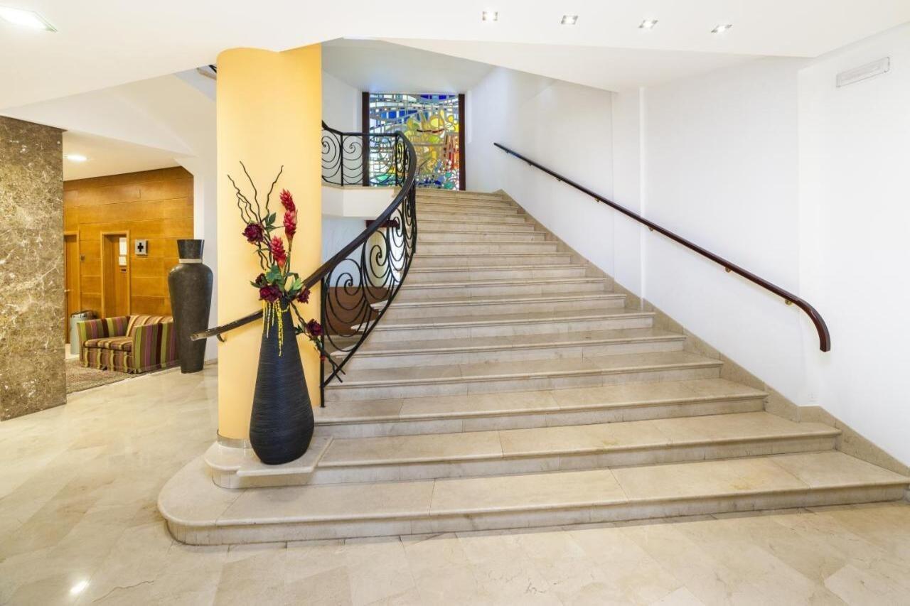 Globales Almirante Farragut Hotel Cala'N Blanes  Kültér fotó