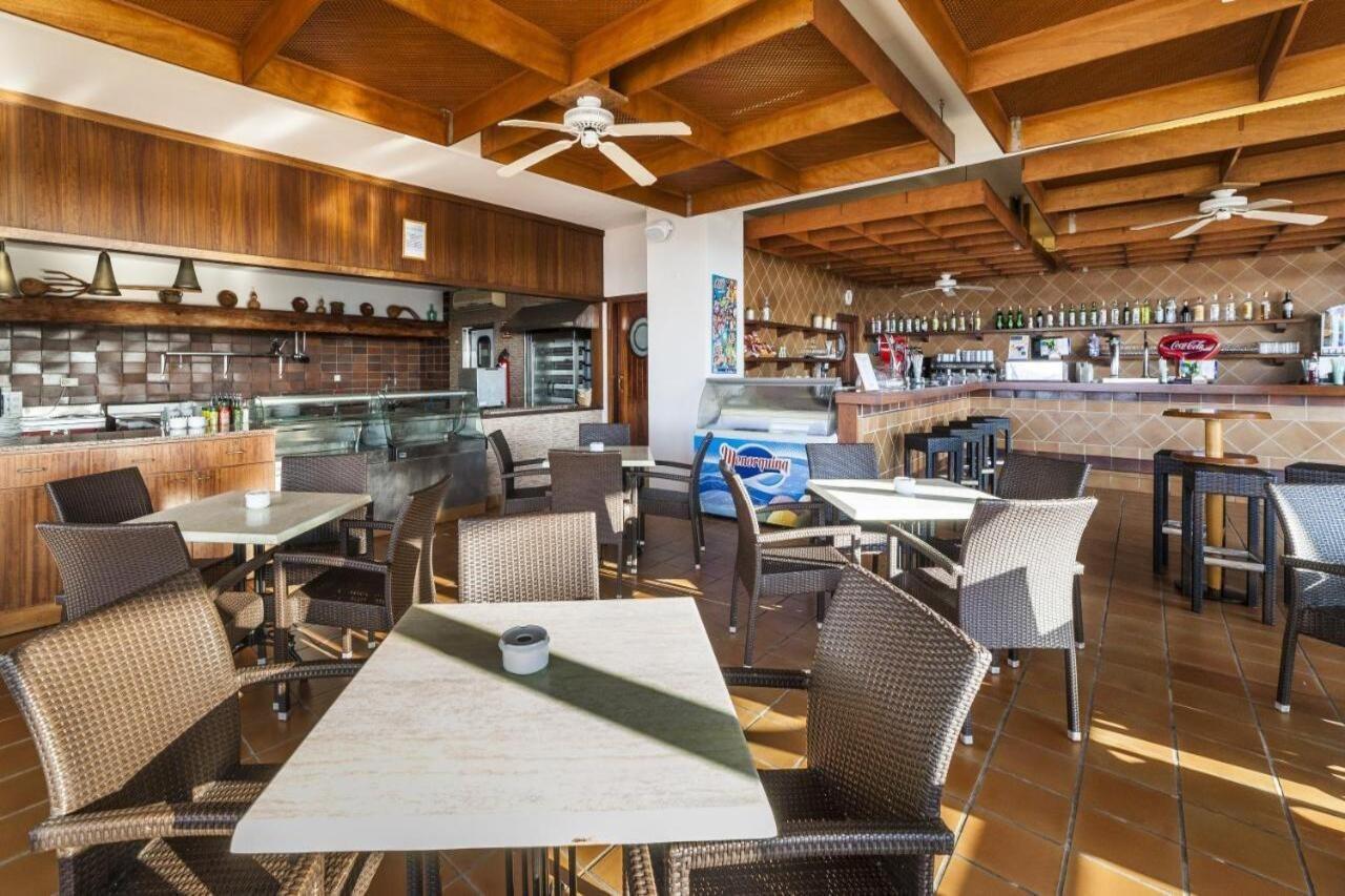 Globales Almirante Farragut Hotel Cala'N Blanes  Kültér fotó