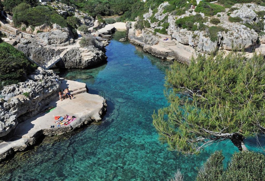 Globales Almirante Farragut Hotel Cala'N Blanes  Kültér fotó
